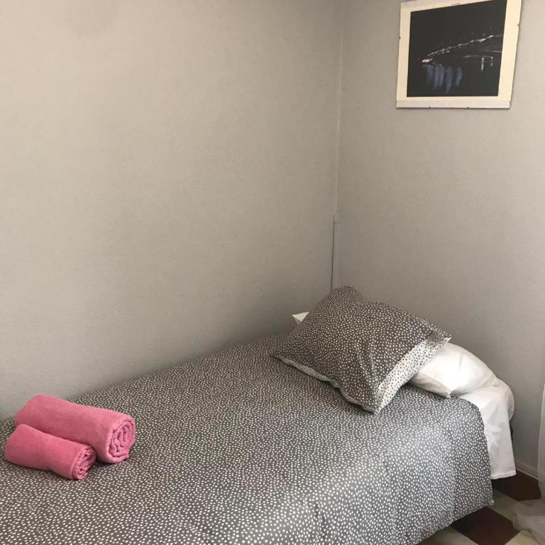 Apartamento Plaza de Doña Elvira 8 - Apartamento de 3 dormitorios - 15