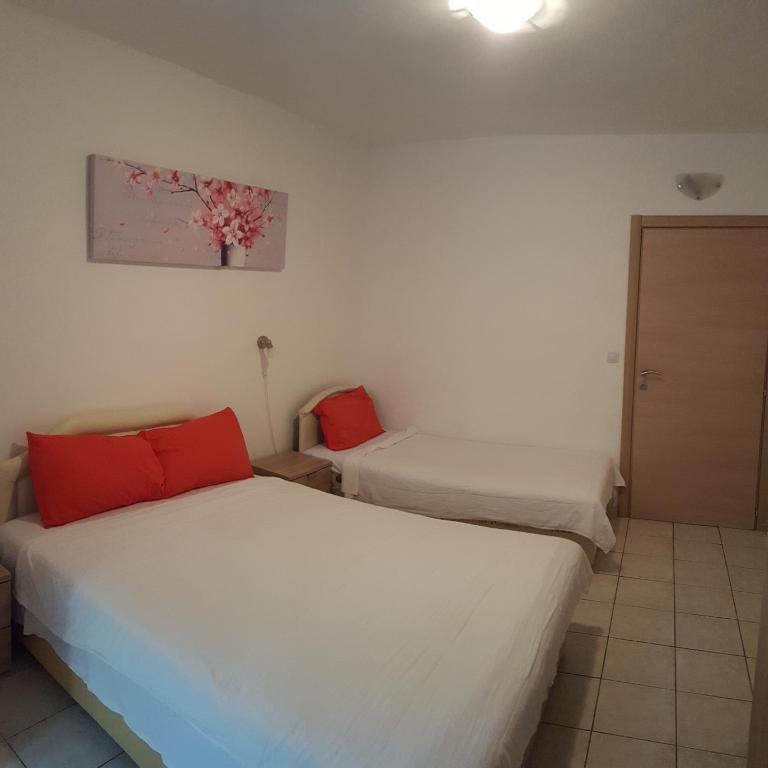 Apartmani Bonik - Standardni Trokrevetni Studio - 1