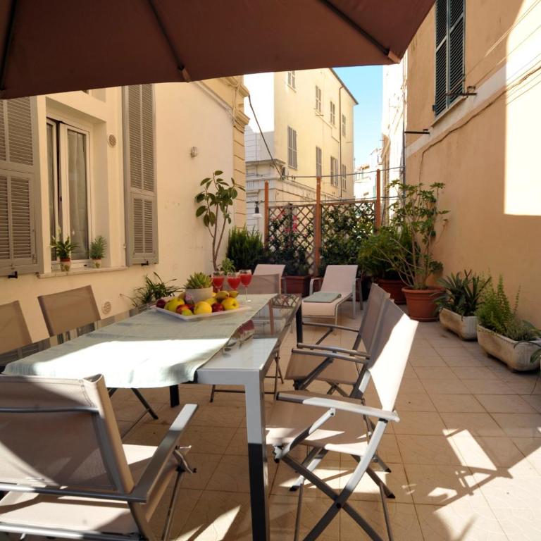 GIARDINO IN CITTA; CENTRALISSIMO - Appartamento con 2 Camere da Letto - 5