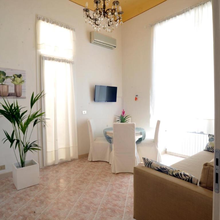 GIARDINO IN CITTA; CENTRALISSIMO - Appartamento con 2 Camere da Letto - 23