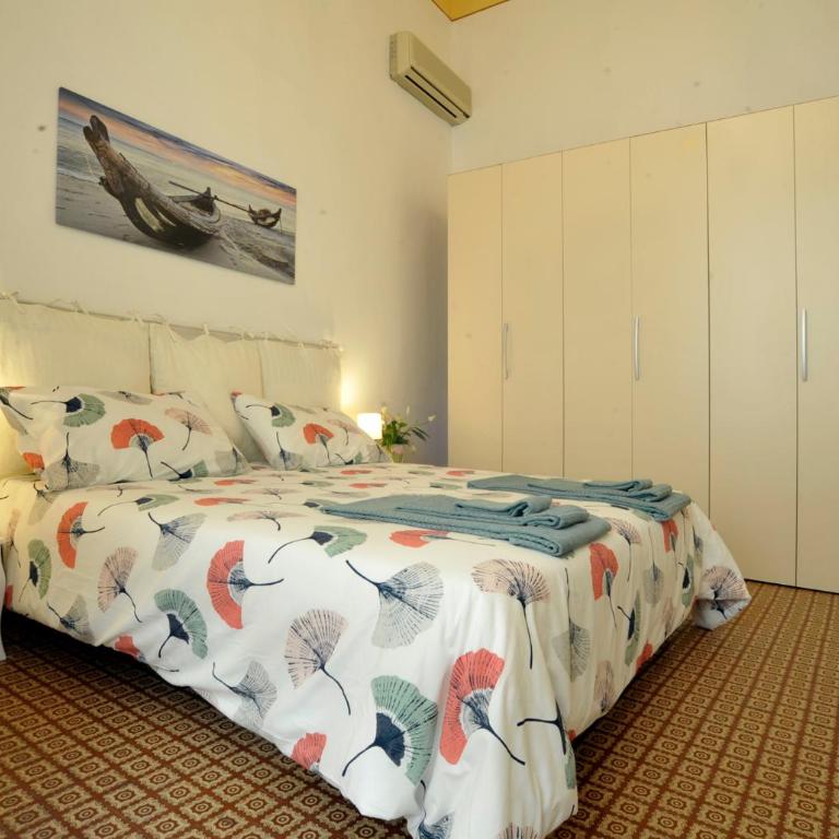 GIARDINO IN CITTA; CENTRALISSIMO - Appartamento con 2 Camere da Letto - 40