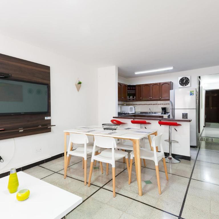 Apartamentos Amoblados JG de la 70 - Apartamento - 20