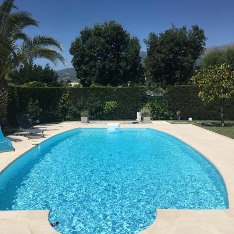 Charmante villa familiale - Villa avec Piscine Privée - 23