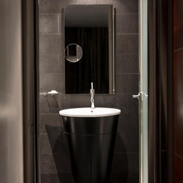 Hotel Urban, a Small Luxury Hotel of the World - Suite Junior - 1