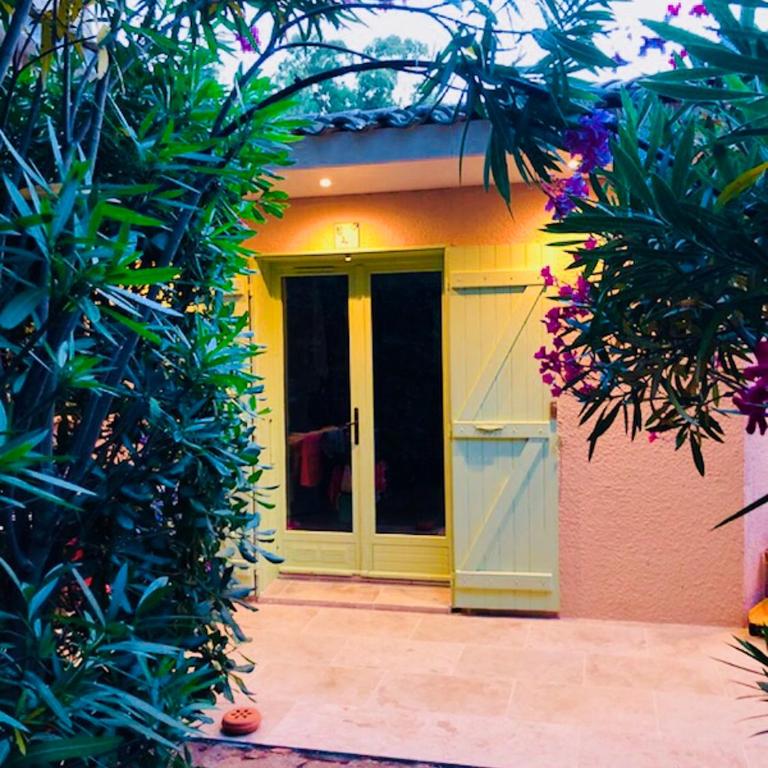 Mazet « Domaine de la pinède » - Appartement - 3