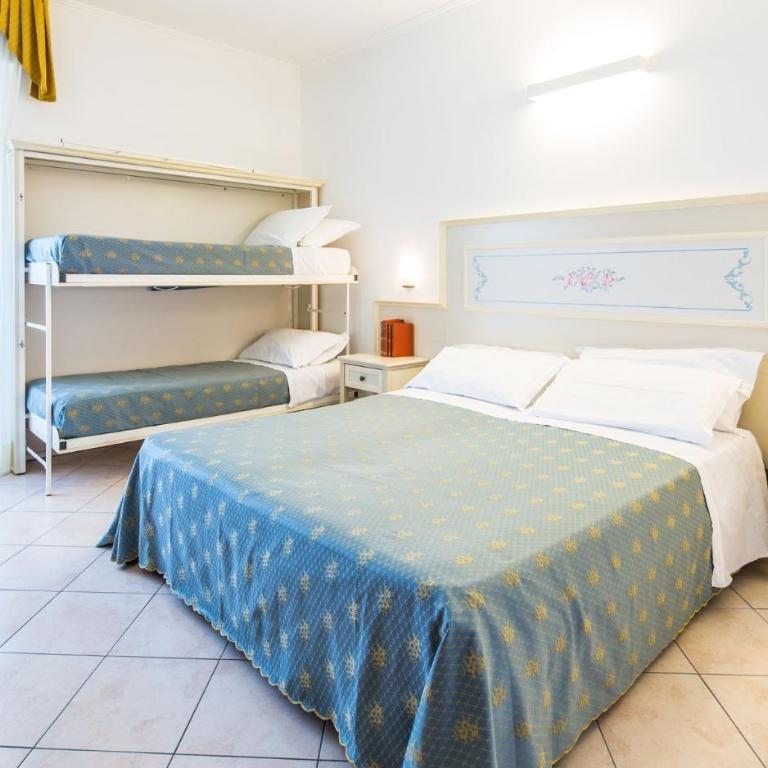 Hotel Principe - Camera Quadrupla Economy - 3