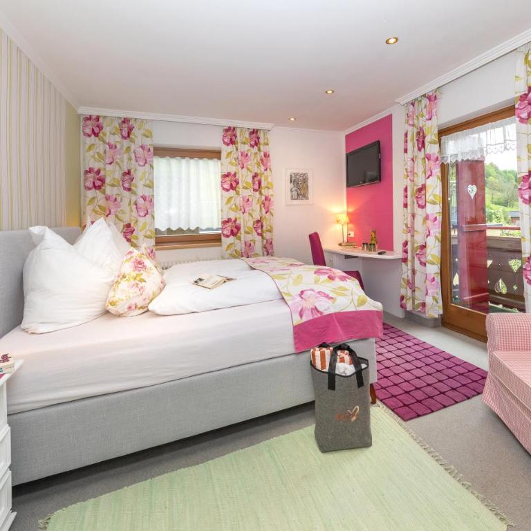 Boutique Hotel Martha - Classic Doppelzimmer mit Balkon - 1