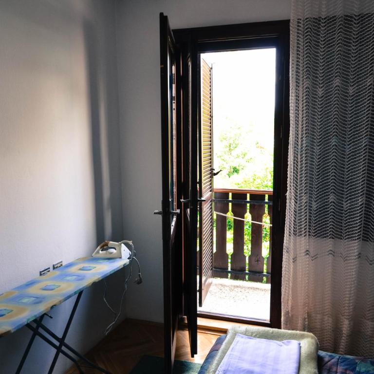 Apartman Vera - Two-Bedroom Apartment - 16