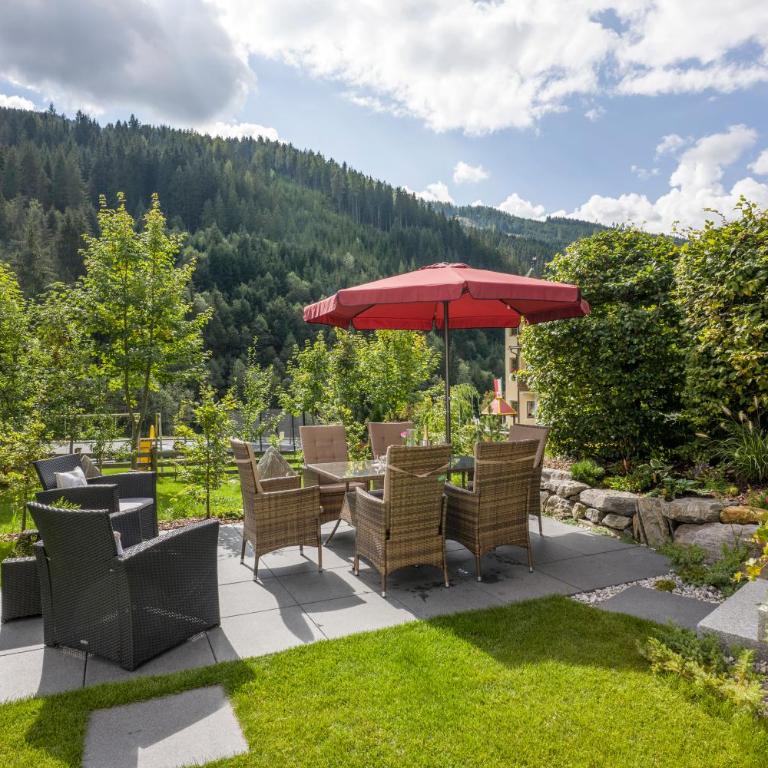 Pension Zillertal - Einzelzimmer mit Dusche - 1