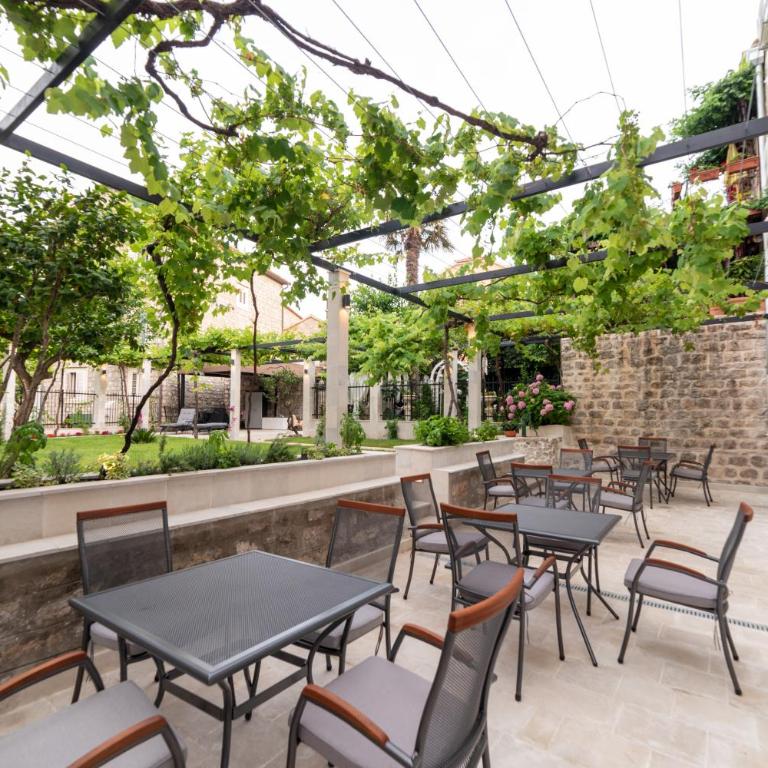 Apartments Trifunovic Old Town - Apartman sa 1 Spavaćom Sobom - 2