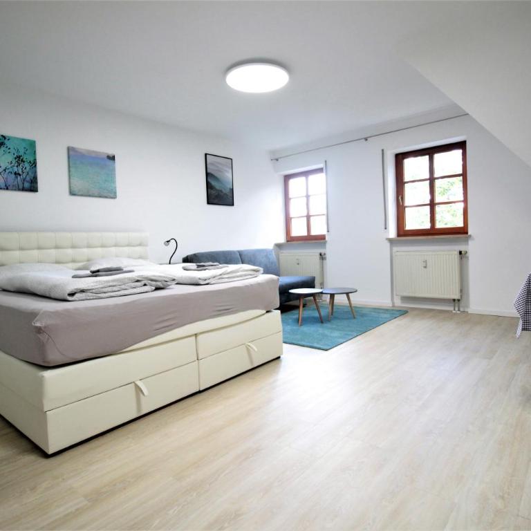 City Apartment - Old Main Bridge, own garage parking space - Apartment mit 1 Schlafzimmer - 10