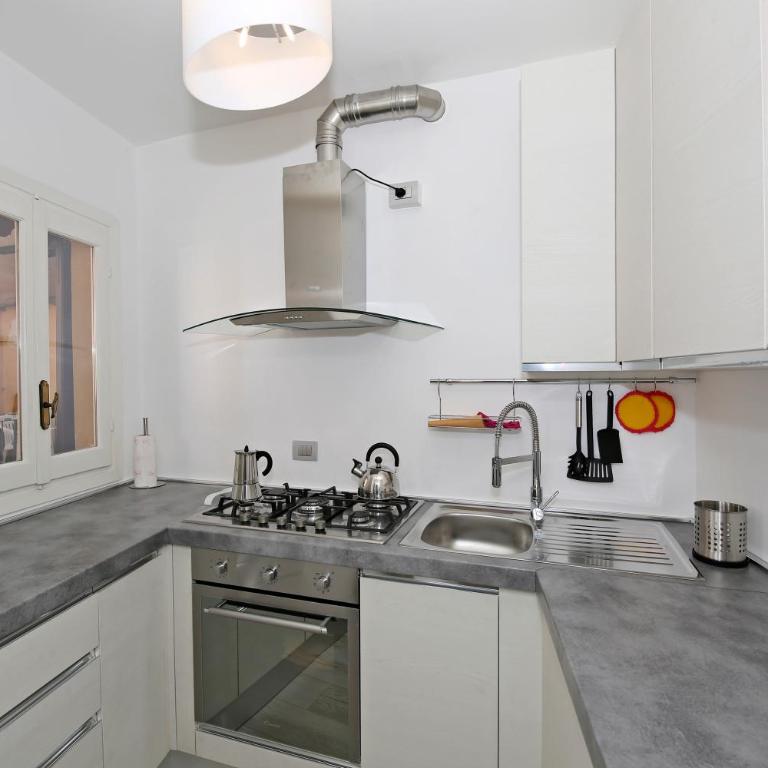 Appartamenti Via Garibaldi - Appartamento con Balcone - 16