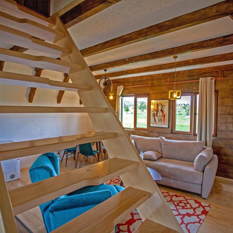 Family Houses Pleme - Two-Bedroom Chalet - 1