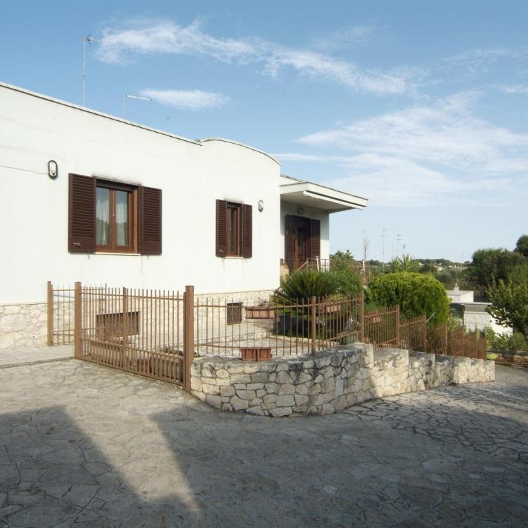 Panoramic Sea View Spacious 3BR Villa & Parking Near Zoo Safari - Three-Bedroom House - 36