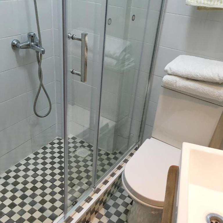 Tralkan B&B - Habitación Doble con baño privado - 1 o 2 camas - 2
