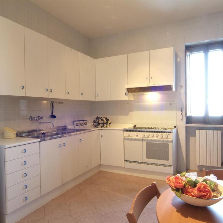 Panoramic Sea View Spacious 3BR Villa & Parking Near Zoo Safari - Three-Bedroom House - 9