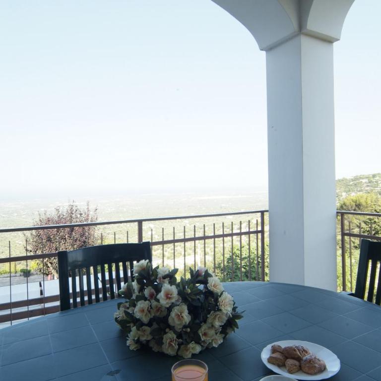 Panoramic Sea View Spacious 3BR Villa & Parking Near Zoo Safari - Three-Bedroom House - 19