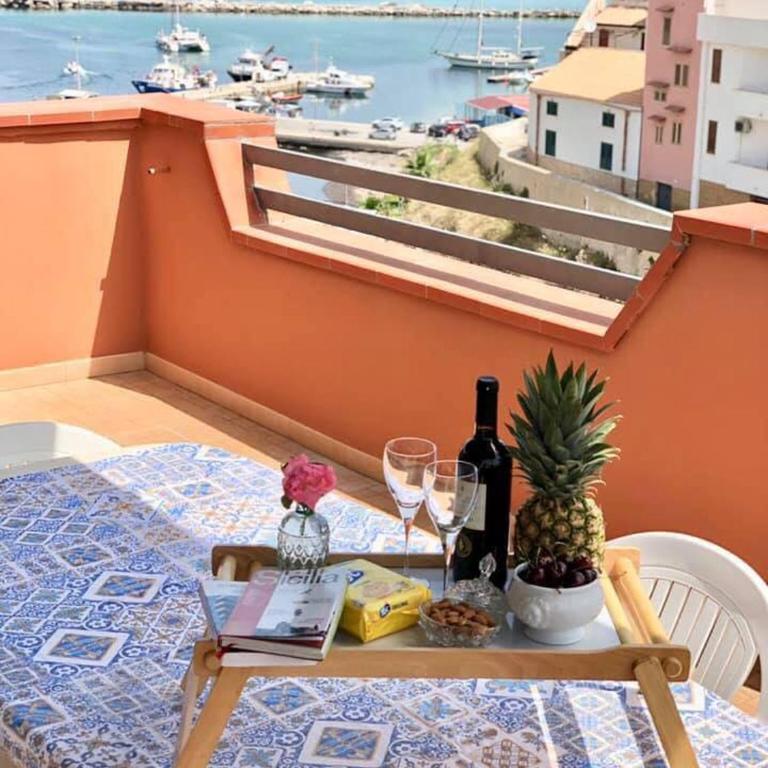 By the Sea - Apartment mit Terrasse - 1