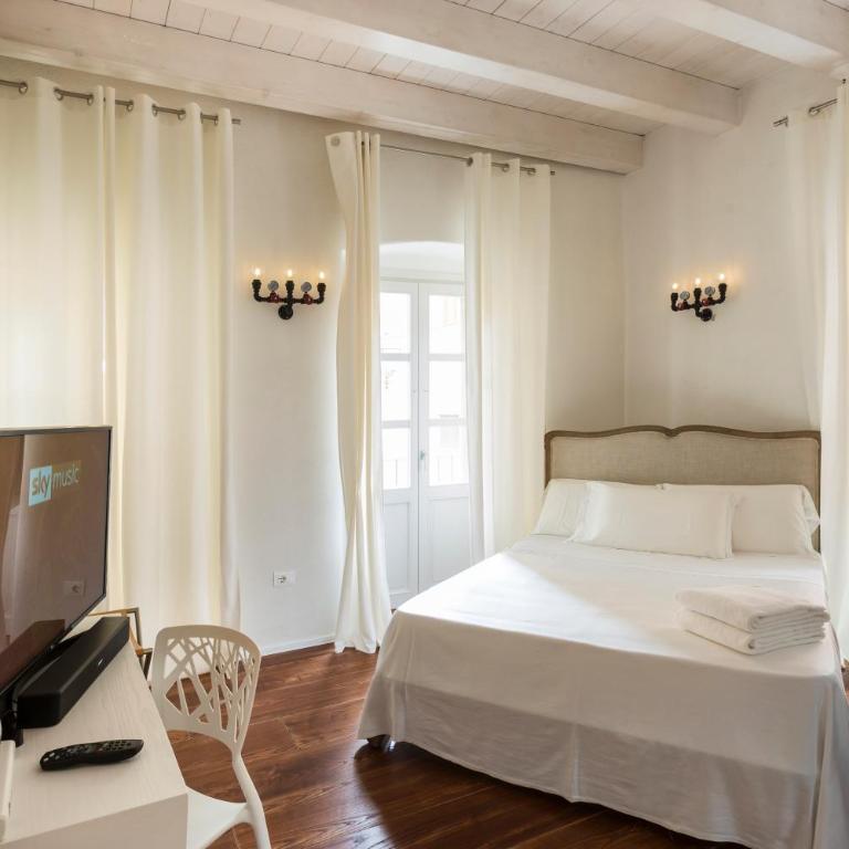 Cagliari Marina Harbour Guest house & Lounge - Deluxe Double Room - 5