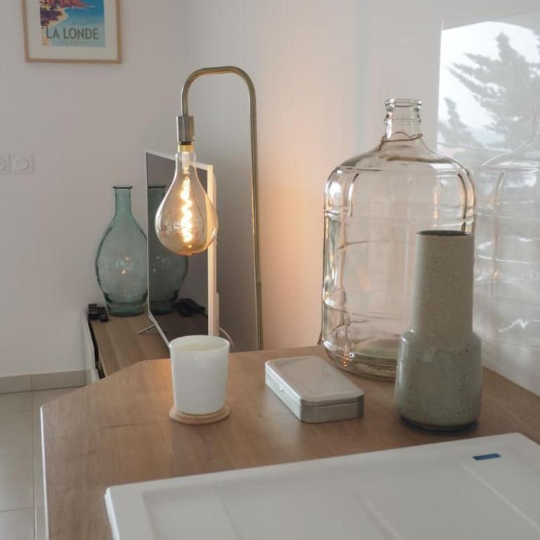 La Londe La Mer : appartement proche plages & vue superbe sur les îles d'or - Appartement 2 Chambres - 2