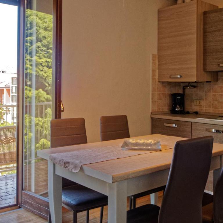 Residence Royal House - Appartamento con 1 Camera da Letto e Balcone - 1