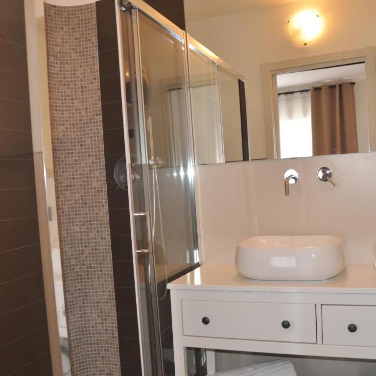 EVA LUXURY ROOMS CAGLIARI - Camera Deluxe - 2