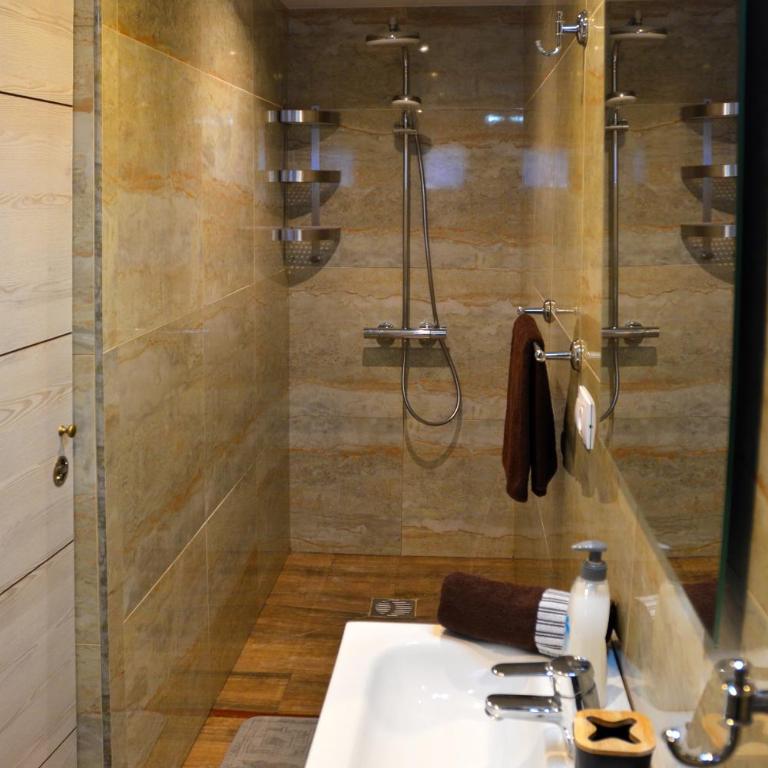 Bella Vista Sun Club - Habitación Doble con baño privado - 2 camas - 17