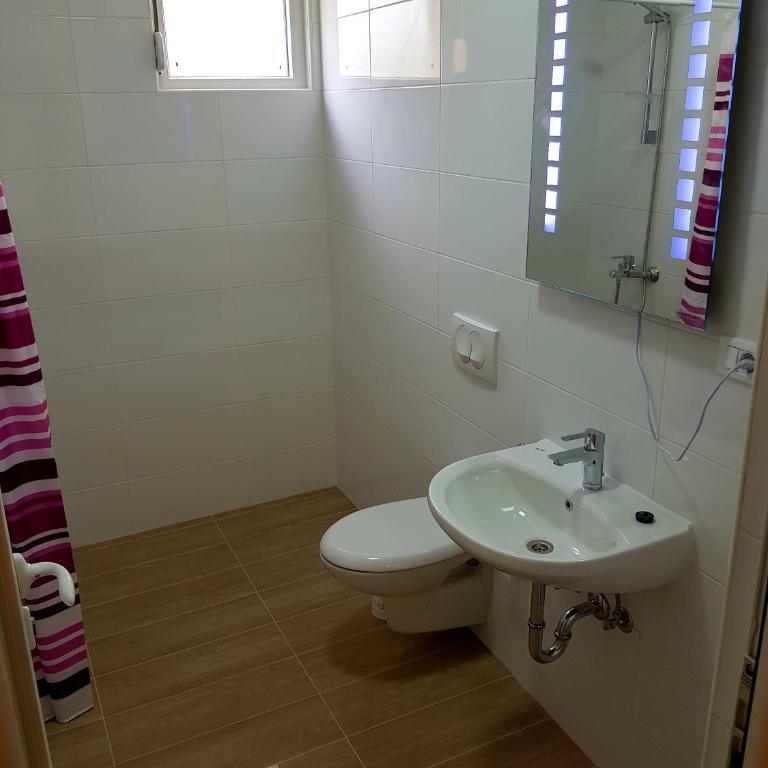 Apartmani Neo - One-Bedroom Apartment - 8
