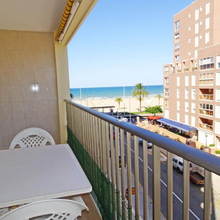 NEPTUNO GANDIA Primera Línea - Alquiler Familias - Apartamento de 2 dormitorios - 17