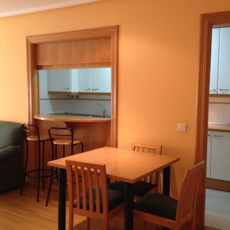 Apartamentos Turisticos Puerta de León - Apartamento de 1 dormitorio - 5