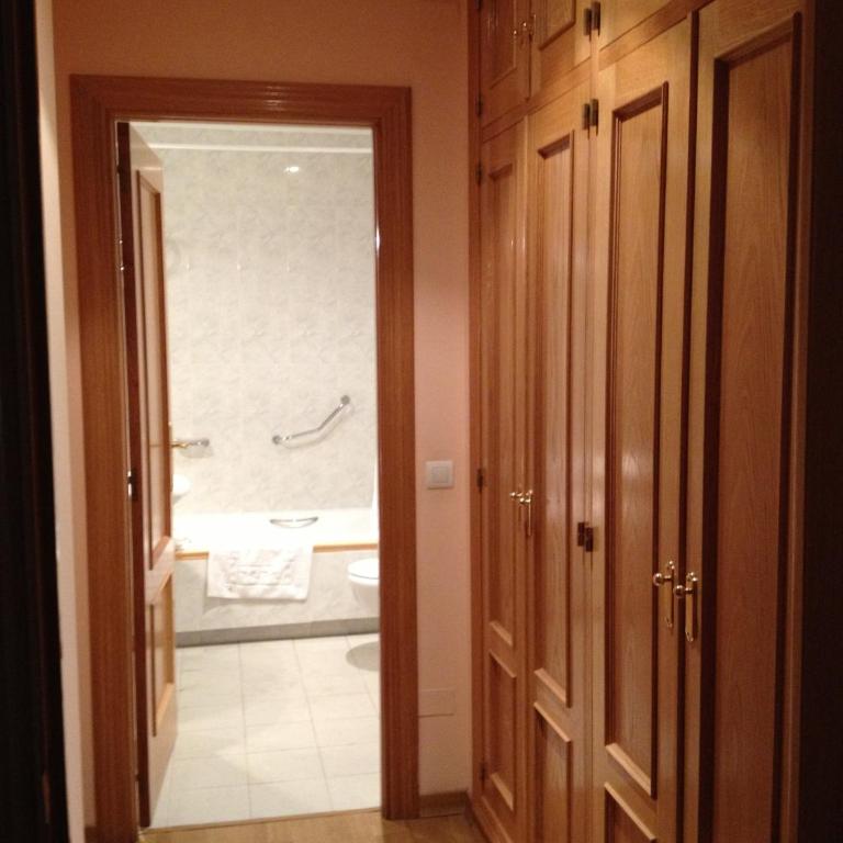 Apartamentos Turisticos Puerta de León - Apartamento de 1 dormitorio - 17