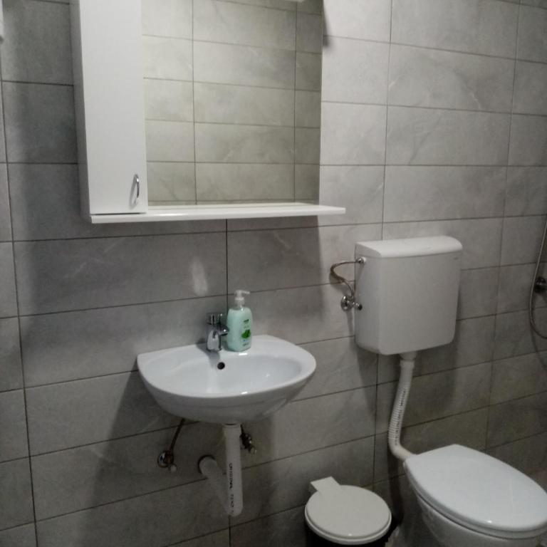 Apartmani MIDUĆI - Studio Apartment - 8