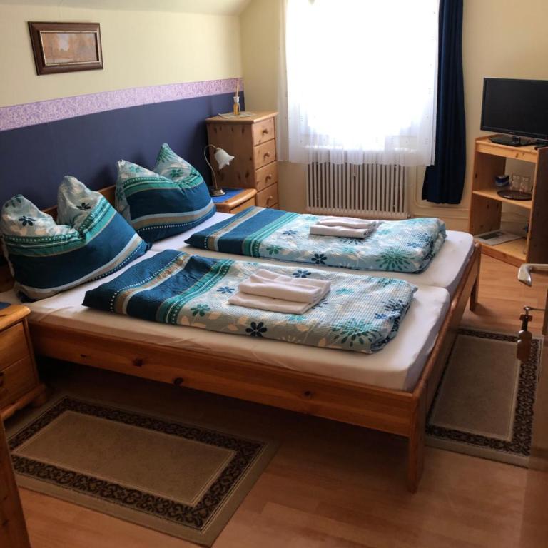 Gasthaus Luggwirt - Doppelzimmer mit Gemeinschaftsbad - 1