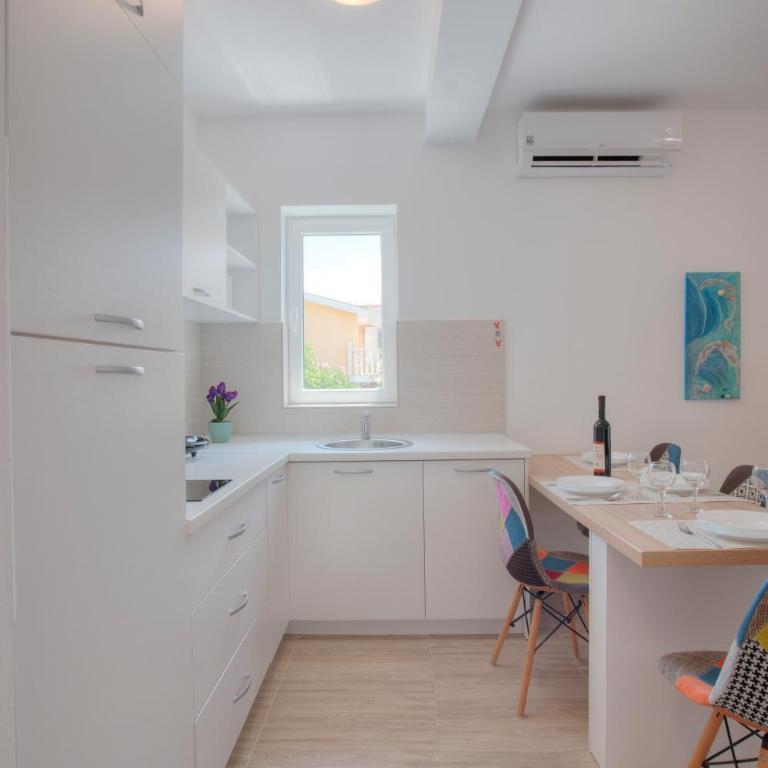 Guest House Djonovic - One-Bedroom Apartment - 2