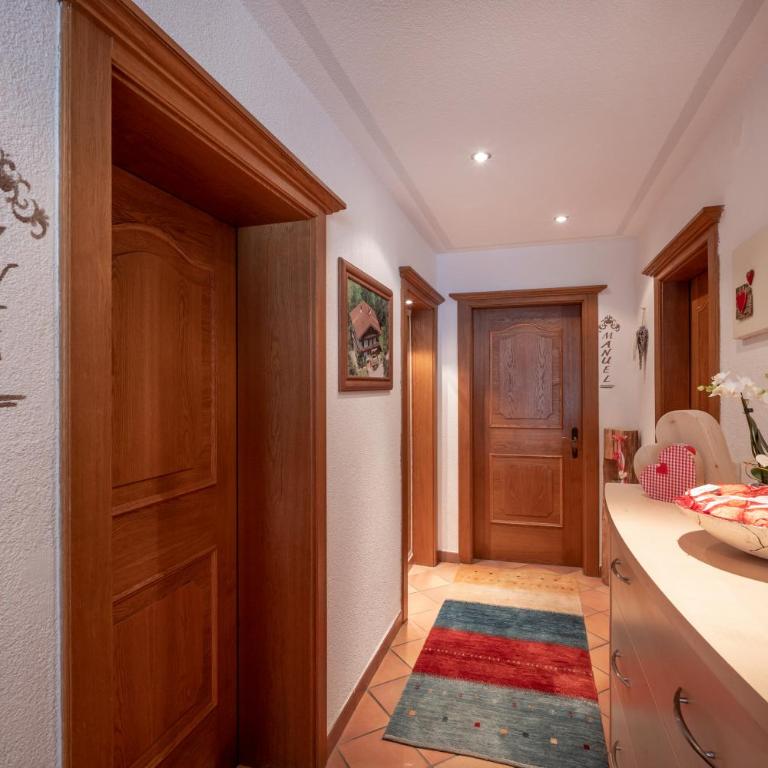 Haus Taxacher - Apartment mit 2 Schlafzimmern und Balkon - 8
