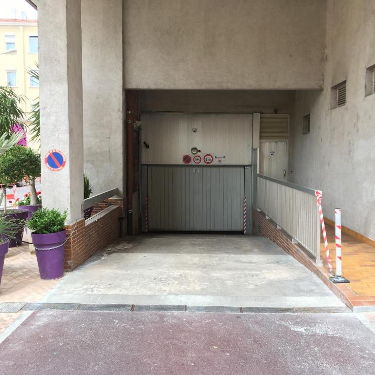 Studio avec Parking Privé au Cœur de la Ville - Appartement 1 Chambre - 22