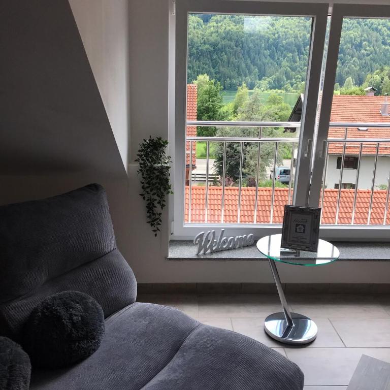 Haus am See - Apartment mit Seeblick - 1