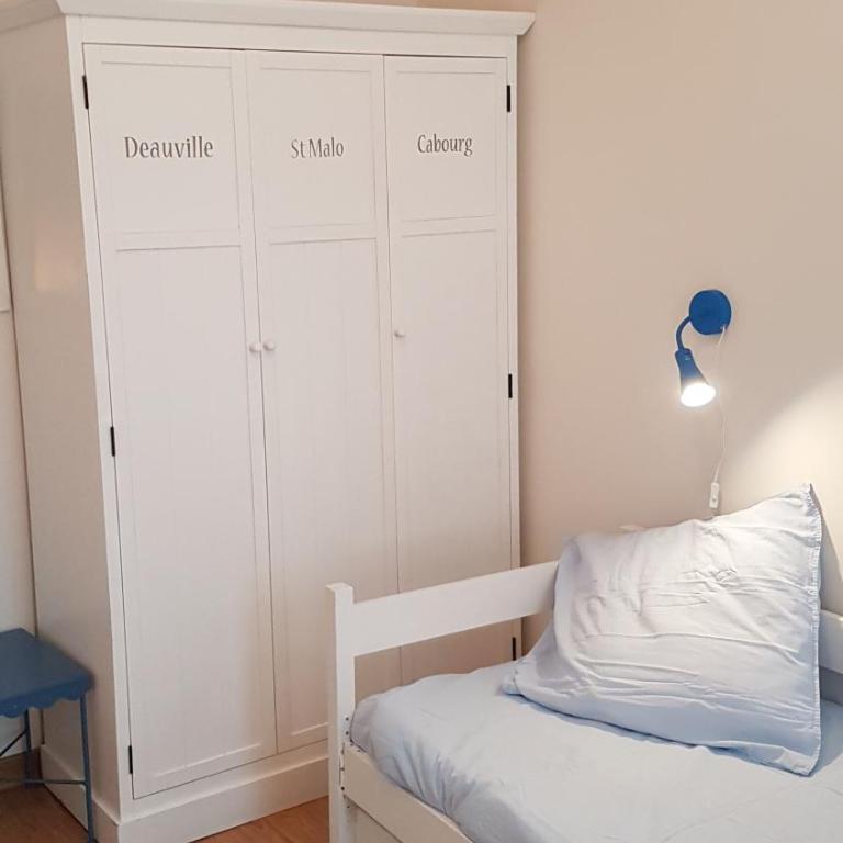 Appartement Cosy et Lumineux idéalement placé - Two-Bedroom Apartment - 22