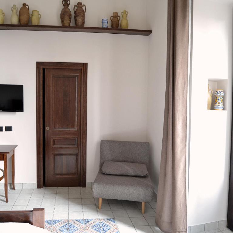 BnB Agorà Panoramic Rooms - Deluxe Double Room with Balcony and Sea View - 5