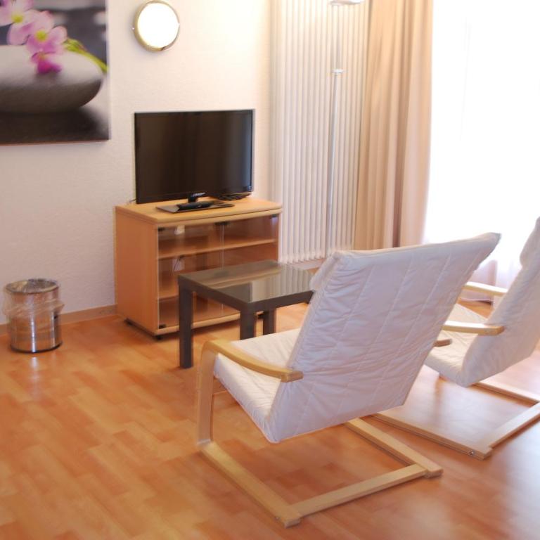 Hotel Astoria - Dreibettzimmer - Erdgeschoss - 1