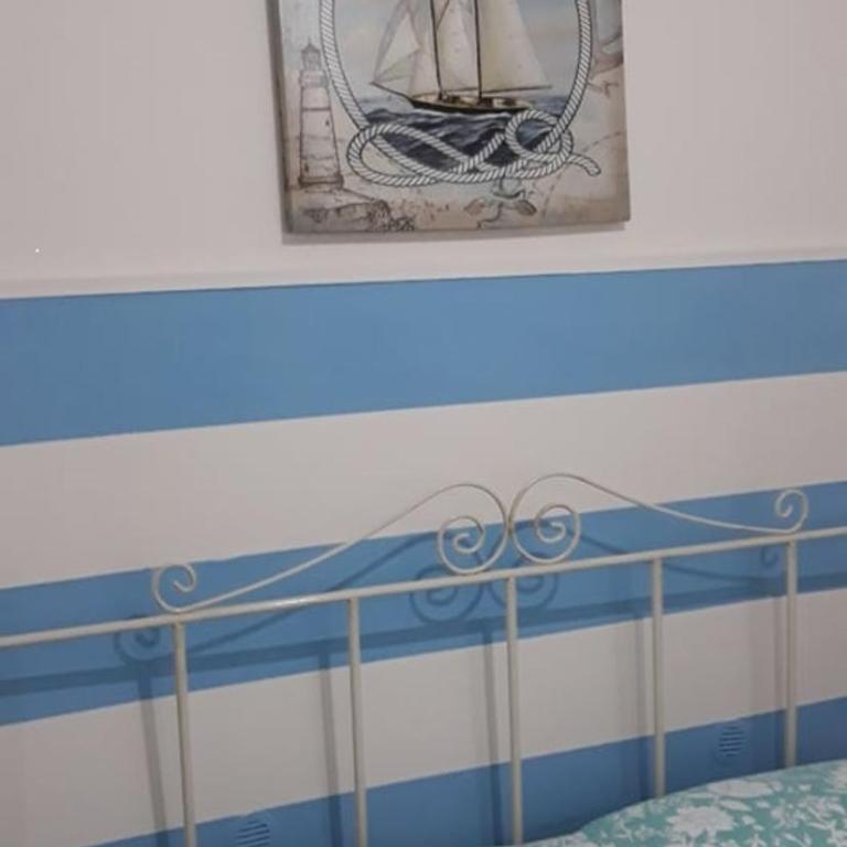 Villino Celeste fronte spiaggia - One-Bedroom House - 8