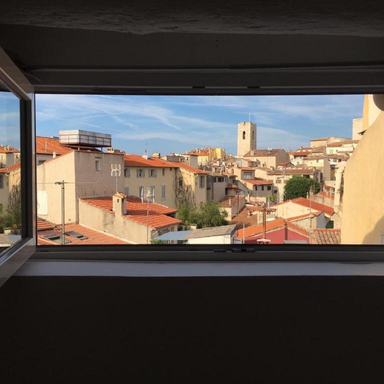 Magnifique Duplex Vieil Antibes - Appartement 1 Chambre - 11