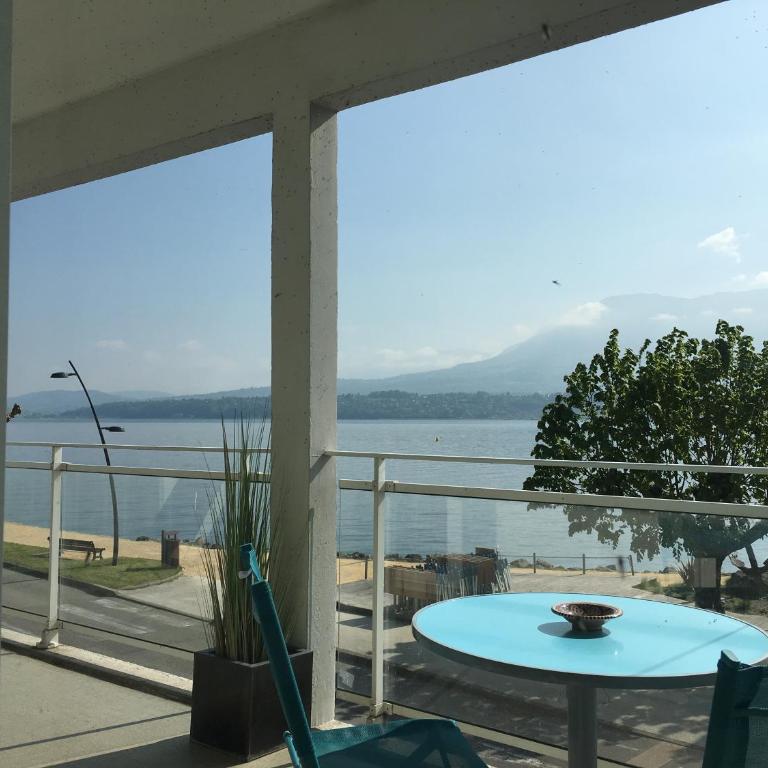 ECHAPPEE BELLE AU BORD DU LAC - Appartement 1 Chambre - 17