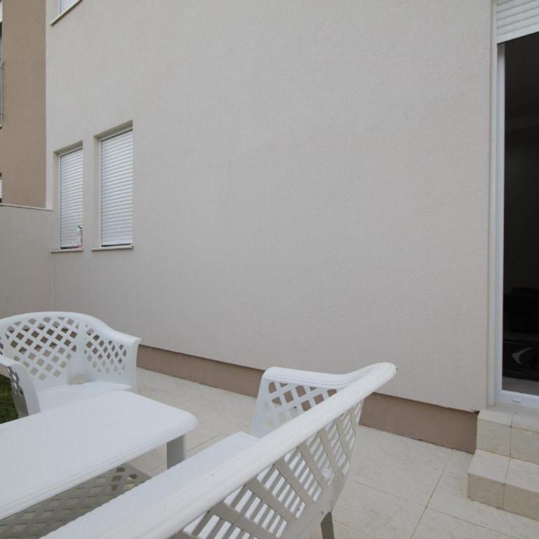 Tosic Apartmani - Two-Bedroom Apartment - 18