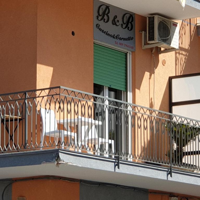 Cuscino e Cornetto - Camera Familiare con Bagno Privato - 39