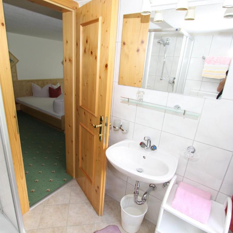 Haus Bödele - Doppelzimmer - 5
