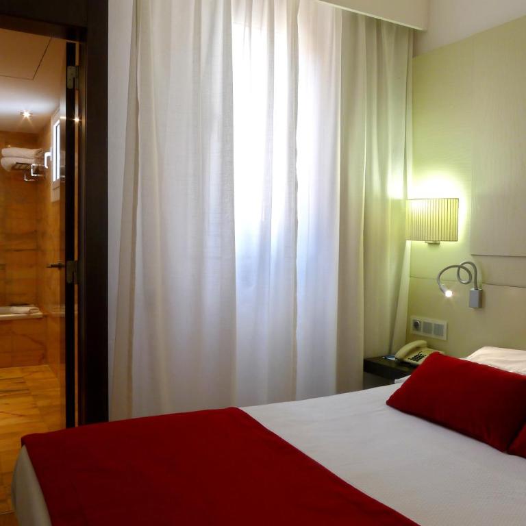 Grupotel Gravina - Small Double Room (2 Adults) - 3