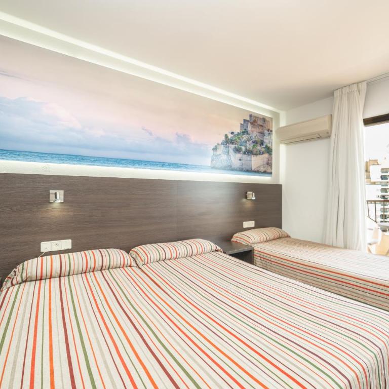 Hotel Prado II - Habitación Cuádruple (2 adultos + 2 niños) - 2