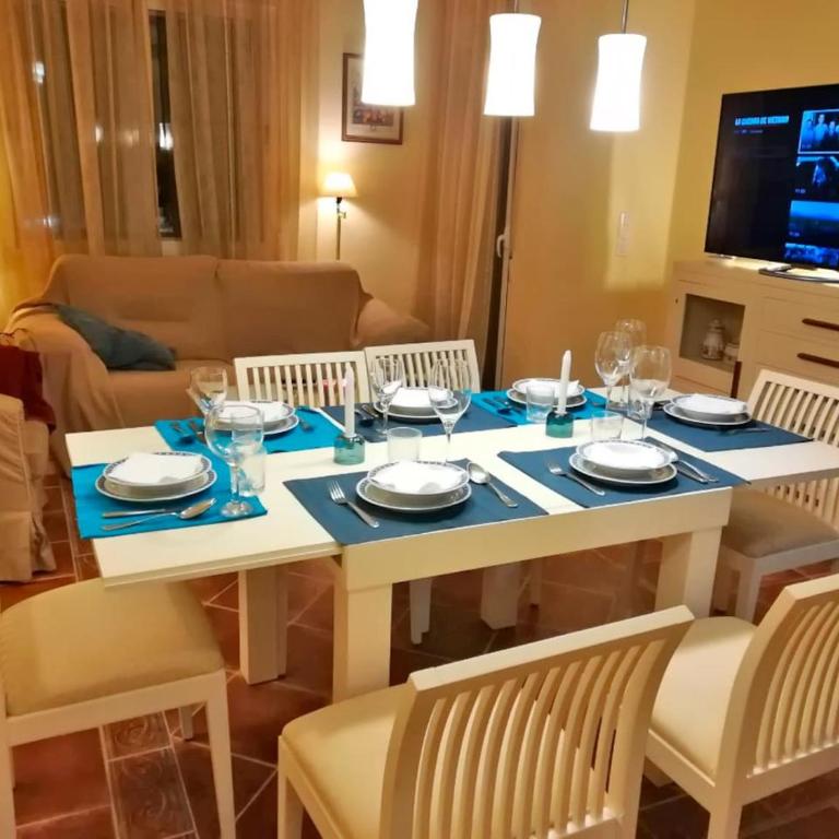 At the center & very close to the Paseo beach, with double garage, renovated and fully equipped apartment - Apartamento de 3 dormitorios - 9