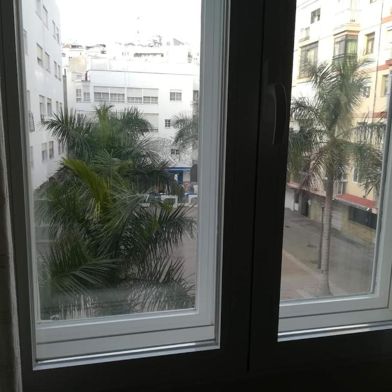 At the center & very close to the Paseo beach, with double garage, renovated and fully equipped apartment - Apartamento de 3 dormitorios - 46